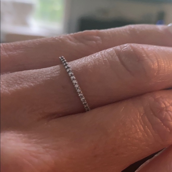 Cz eternity band - Picture 2 of 2